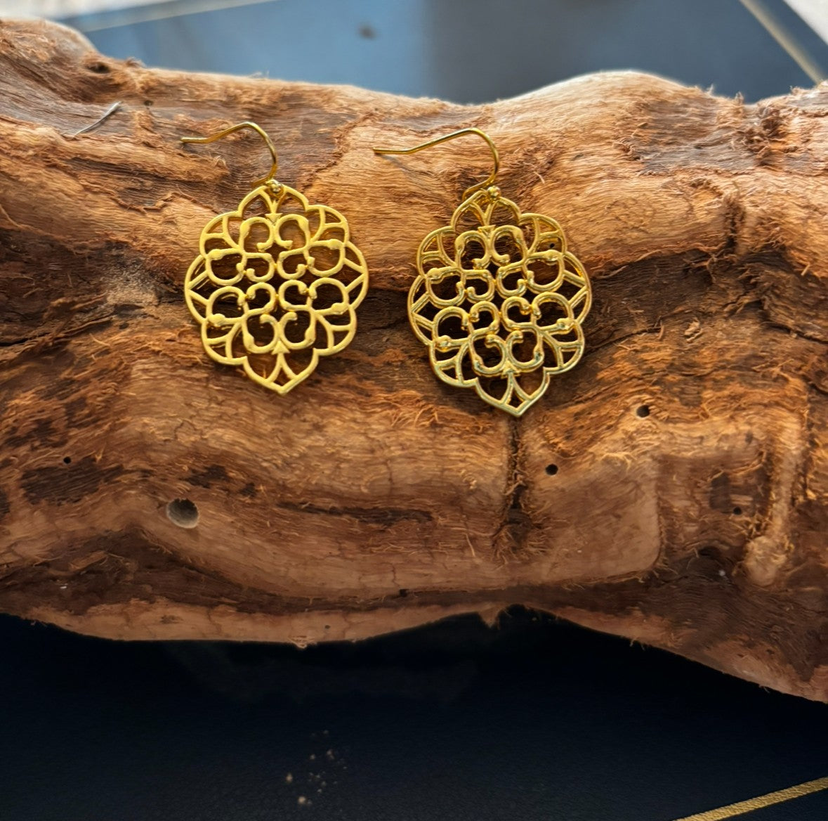 Filigree Dangle Earring
