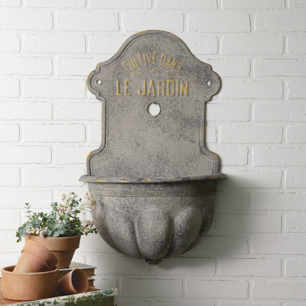 Chateau Wal  Water Fountain Planter