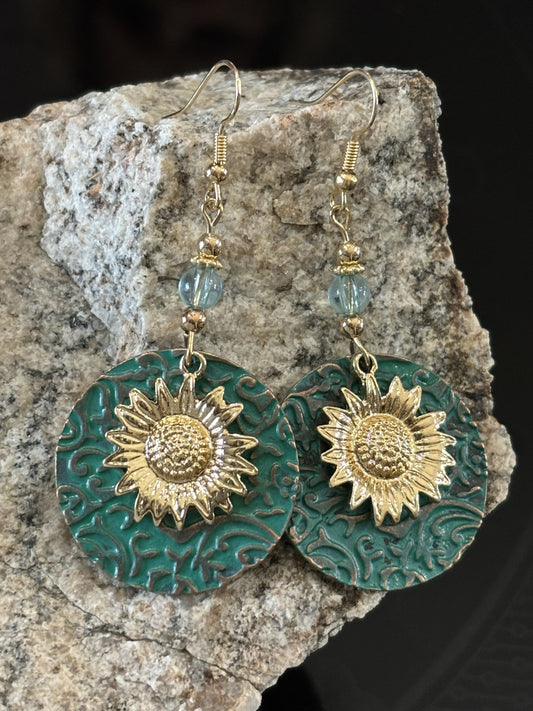 Vintage Sunflower Earring