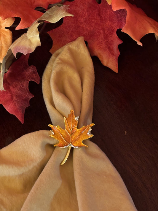 Maple Leaf Napkin Ring Set of 4